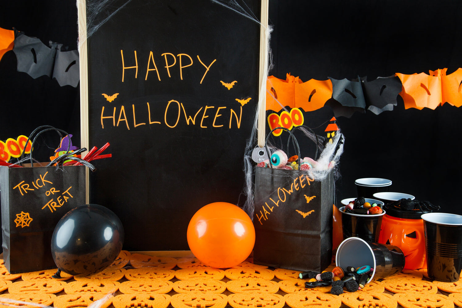 Spooky Halloween Decor