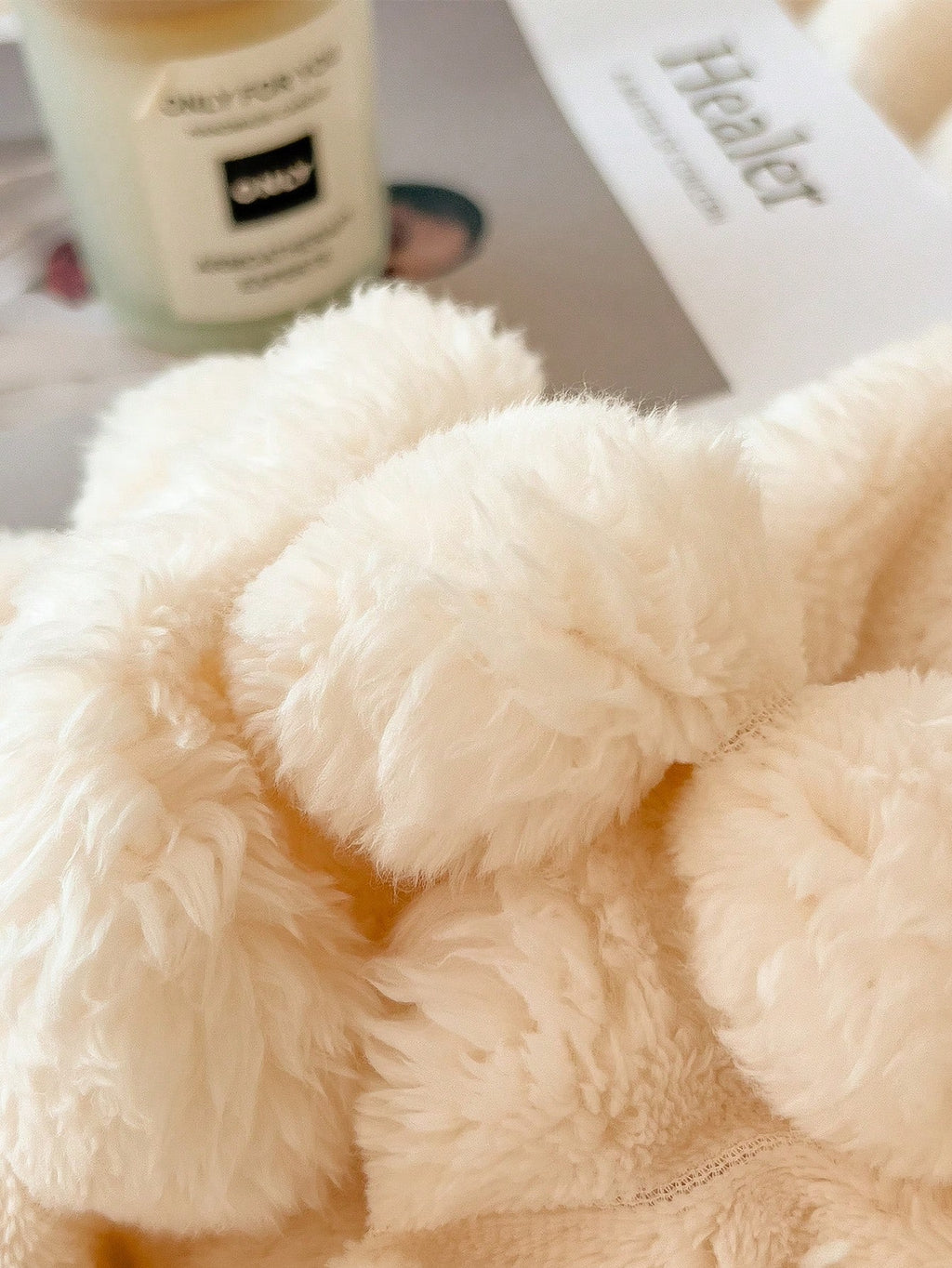 Thick & Warm Ultra-Soft Striped Throw Blanket – Cozy All-Season Blanket for Couch, Bed & Home Decor