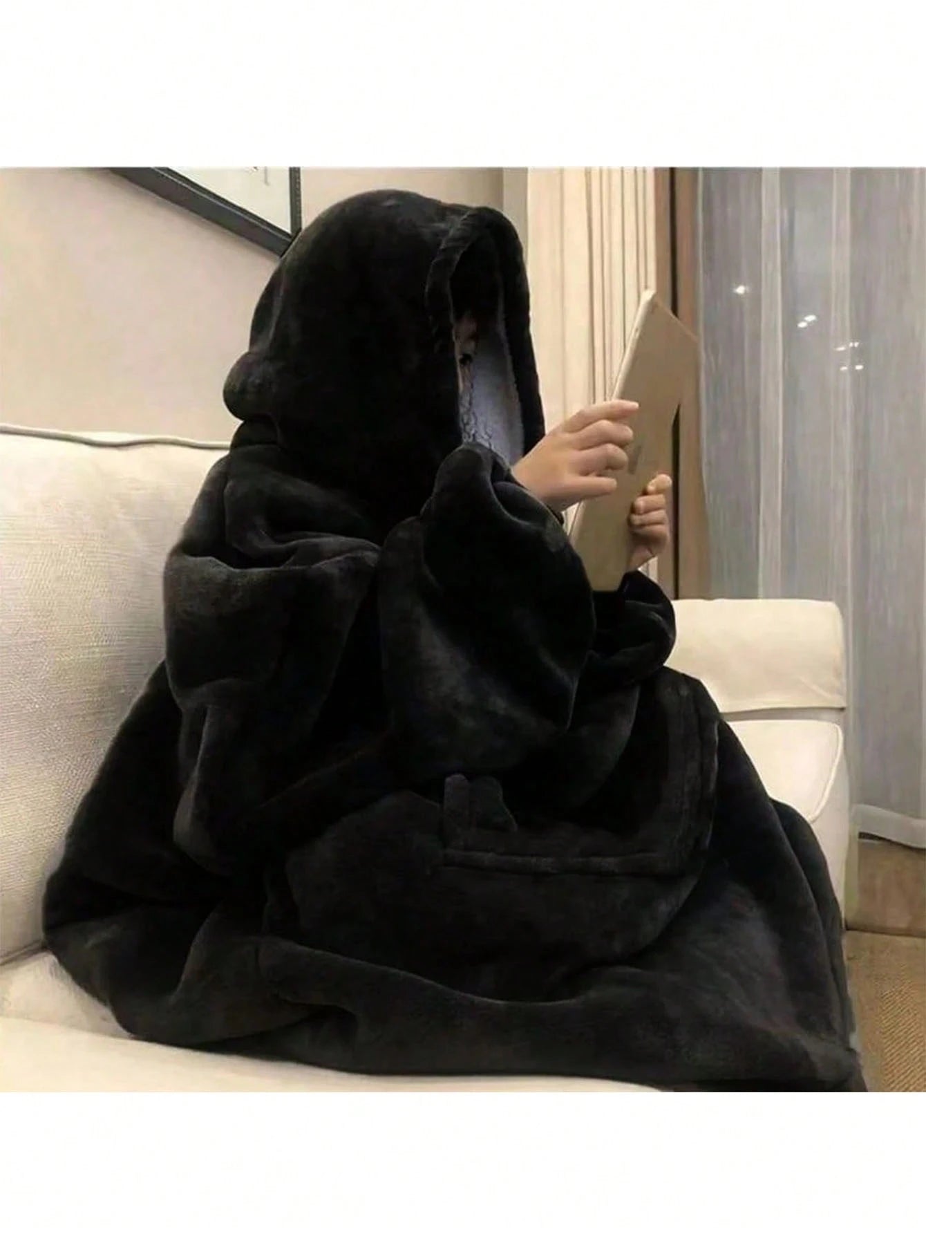 Thick Flannel Hooded TV Blanket – Ultra-Soft Sherpa Wearable Blanket with Sleeves for Cozy Winter Comfort