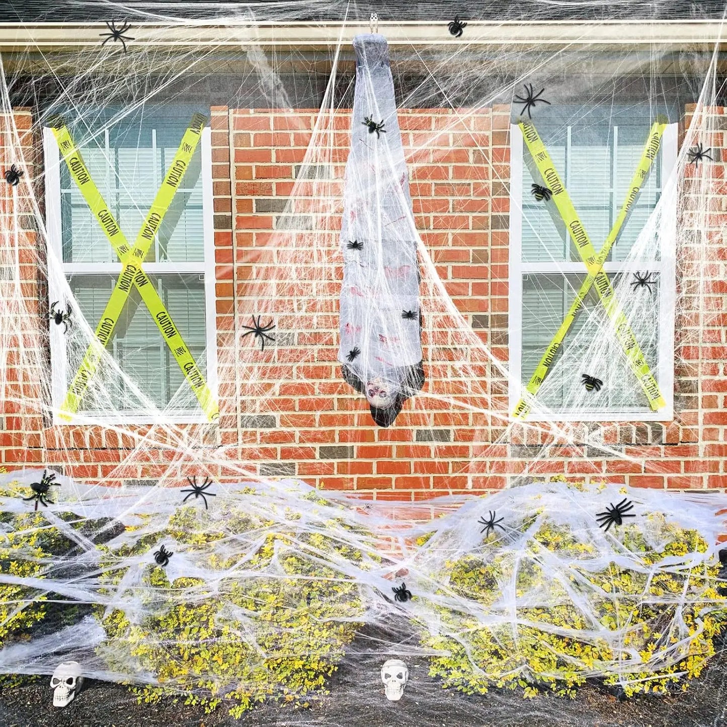 200 Sqft Spider Webs Halloween Decorations with Fake Spiders – Super Stretch Cobwebs for Indoor & Outdoor Party